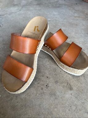 Collection Women's Tan Leather Double-Strap Espadrille Slide